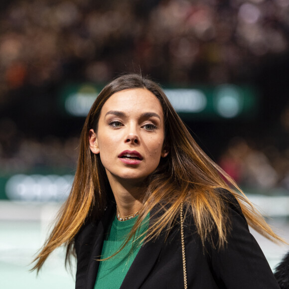 Marine Lorphelin (Miss France 2013) assiste au match "Rafael Nadal - Adrian Mannarino (7/5-6/4)" lors du tournoi Rolex Paris Masters 2019, le 30 octobre 2019. © Perusseau-Veeren/Bestimage