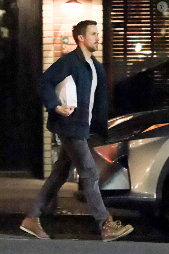 Exclusif - Ryan Gosling quitte un restaurant à Los Feliz le 29 janvier 2020.