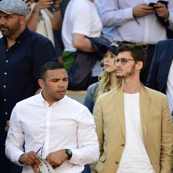 Bryan Habana et Jean-Baptiste Maunier dans les tribunes lors des internationaux de tennis de Roland Garros à Paris, France, le 31 mai 2019. © Jean-Baptiste Autissier/Panoramic/Bestimage 