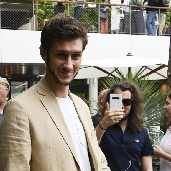 Naissance - Jean-Baptiste Maunier est papa d'un petit garçon prénommé Ezra - Jean Baptiste Maunier - Célébrités dans le village des internationaux de France de tennis de Roland Garros à Paris, France, le 31 mai 2019. © JB Autissier / Panoramic / Bestimage 