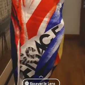 Manon Marsault dévoile qu'elle a pris du ventre et qu'elle ne rentre plus dans ses jeans, Snapchat, le 16 octobre 2020