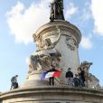 Illustration - Hommage Place de la République à Paris, en mémoire à Samuel Paty (professeur d'histoire) qui a été décapité à Conflans-Sainte-Honorine. Le 18 octobre 2020.   