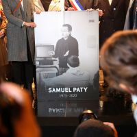 Emmanuel et Brigitte Macron "bouleversés" : superbe lettre hommage à Samuel Paty