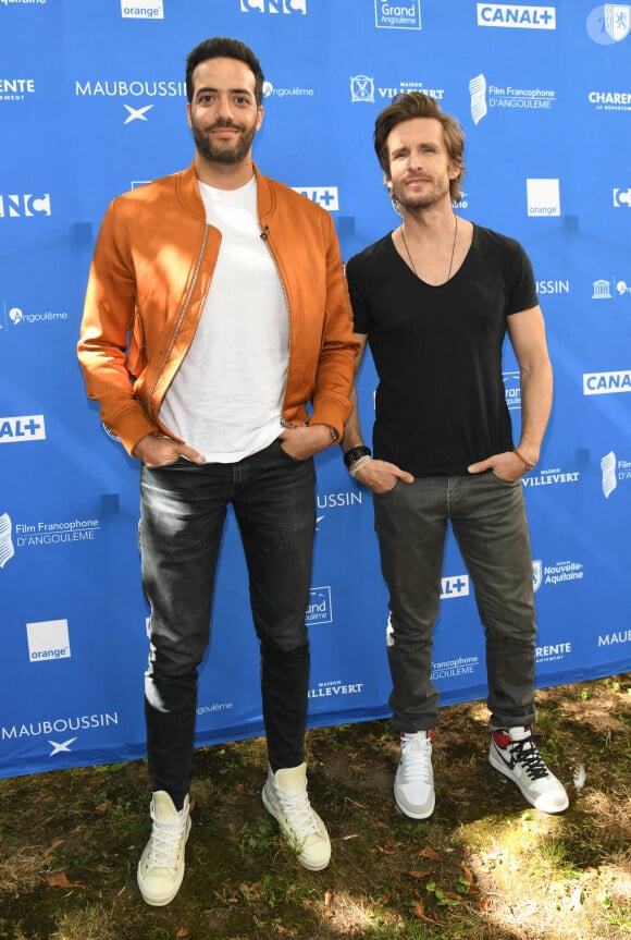 Tarek Boudali et Philippe Lacheau - Photocall du film "30 jours Max" - Festival du film Francophone d'Angoulême 2020 le 29 Août 2020. © Guirec Coadic / Bestimage  French Film Festival of Angouleme (FFA) - August 29 th, 2020. 