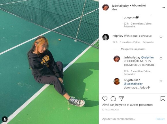 Jade Hallyday dévoile une couleur rousse sur Instagram et révèle s'être trompée de teinture. Sa petite soeur, Joy Hallyday, n'a pas manqué de la charrier dans les commentaires.