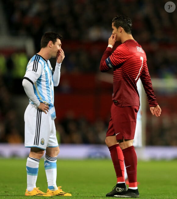Cristiano Ronaldo et Lionel Messi lors du match Argentine - Portugal en novembre 2014.