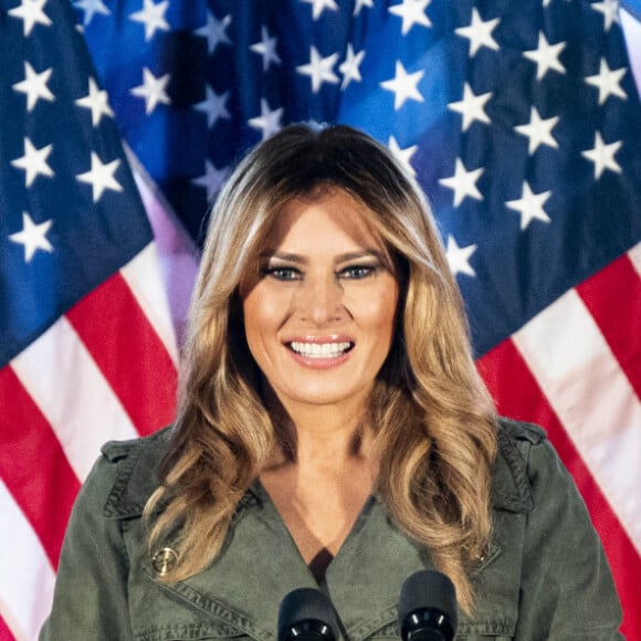 Melania Trump (FLOTUS) lors d'un discours de soutien à la candidature de Donald Trump à Atglen, Pennsylvanie. Le 27 octobre 2020. © Michael Brochstein/ZUMA Wire / Bestimage