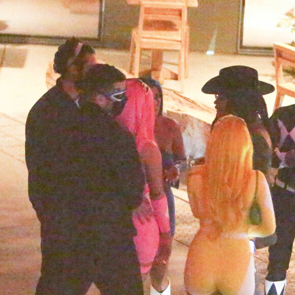 Exclusif - Kylie Jenner a organisé une fête d'Halloween à Los Angeles, le 30 octobre 2020.