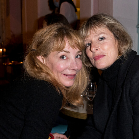 Exclusif - Julie Depardieu et Karin Viard lors de la soirée de lancement du It bag 1440 IKKS à l'hôtel Amour à Paris., le 22 octobre 2020 © Cyril Moreau / Bestimage