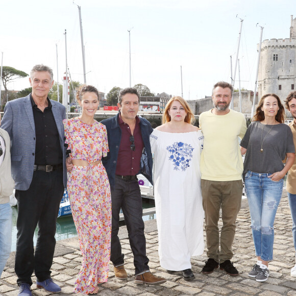 Gregoire Champion, Pierre Deny, Linda Hardy, Farouck Bermouga, Ariane Seguillon, Alexandre Brasseur, Vanessa Demouy, Clément Remiens - Photocall de la série "Demain nous appartient" lors de la 21ème édition du Festival de la Fiction TV de la Rochelle. le 14 septembre 2019 © Patrick Bernard / Bestimage