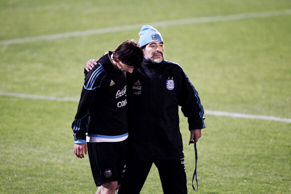 Lionel Messi et Diego Maradona en 2010.