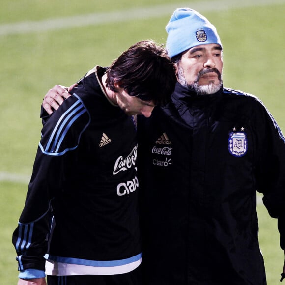 Lionel Messi et Diego Maradona en 2010.