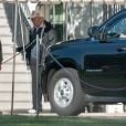 Le président Donald Trump quitte la Maison Blanche pour rejoindre un golf avant l'annonce des résultats des élections présidentielles le 7 novembre 2020.