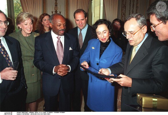 Jumelage entre les villes de Paris et de San Francisco - Willie Brown et Jacques Barrot, le ministre des affaires sociales.