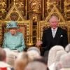 Le prince Charles, prince de Galles, la reine Elisabeth II d'Angleterre - Arrivée de la reine Elizabeth II et discours à l'ouverture officielle du Parlement à Londres.