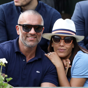 Amel Bent et son mari Patrick Antonelli dans les tribunes des internationaux de tennis de Roland Garros à Paris, France. © Dominique Jacovides - Cyril Moreau/Bestimage