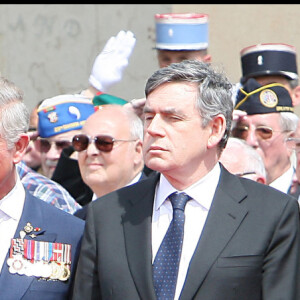 Barack Obama, le prince Charles, Gordon Brown, Stephen Harper et Nicolas Sarkozy - Commémoration du 65e anniversaire du débarquement à Colleville en 2009.