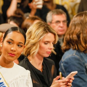 Clémence Botino, Miss France 2020, Sylvie Tellier - People au défilé de mode Haute-Couture printemps-été 2020 "La Métamorphose" à Paris. Le 21 janvier 2020. © Veeren Ramsamy-Christophe Clovis / Bestimage