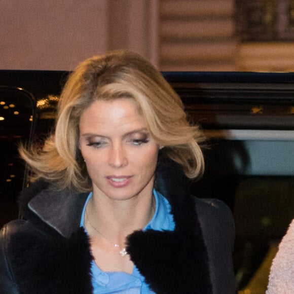 Exclusif - Sylvie Tellier et Clémence Botino, Miss France 2020 rentrent à l'hôtel Le Royal Monceau à Paris le 16 décembre 2019.
