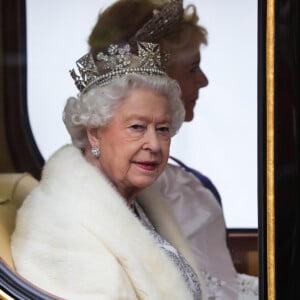 La reine Elisabeth II d'Angleterre - La famille royale d'Angleterre à son arrivée à l'ouverture du Parlement au palais de Westminster à Londres. Le 14 octobre 2019