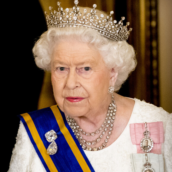 La reine Elisabeth II d'Angleterre - Les souverains néerlandais assistent à un banquet d'Etat au palais de Buckingham de Londres, lors de leur visite d'État au Royaume-Uni, le 23 octobre 2018.