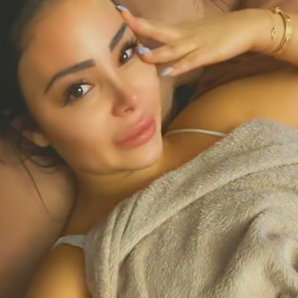 Maeva Ghennam en larmes sur Snapchat, le 22 novembre 2020