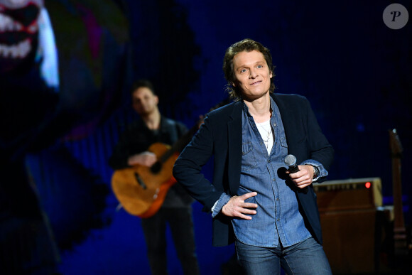 Exclusif - Scène - Benabar - Direct de l'émission "Tous ensemble pour la musique" pour la fête de la musique 2020 à l'AccorHotels Arena à Paris le 19 juin 2020. © Cyril Moreau / Veeren Ramsamy / Bestimage 