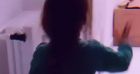 Amel Bent a filmé sa fille Sofia (4 ans) en train de danser. Le 24 novembre 2020.
