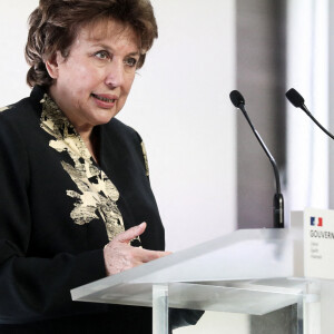 Roselyne Bachelot, ministre de la Culture - Conférence de presse du Premier ministre sur l'application des mesures pour lutter contre la deuxième vague de l'épidémie de coronavirus (COVID-19), le 29 octobre 2020. © Stéphane Lemouton / Bestimage 