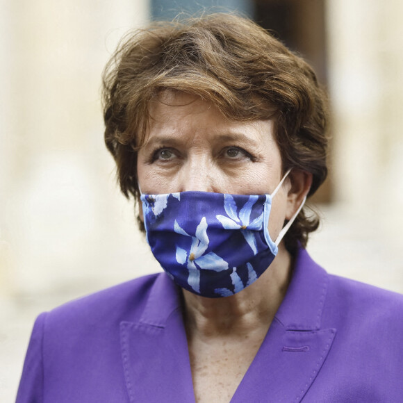 Visite de l'Hôtel de Polignac, à l'occasion des journées européennes du patrimoine et de la troisième édition du Loto du Patrimoine. Roselyne Bachelot, ministre de la Culture - Condom, le 18 Septembre 2020. © Sébastien Ortola / Pool / Bestimage 