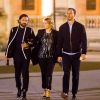 Léa Seydoux et son compagnon André Meyer à la sortie du cocktail du dîner de présentation de la nouvelle collection Vuitton "Masters, Les Grands Maîtres" en collaboration avec Jeff Koons au Louvre à Paris, France, le 11 avril 2017. 