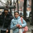 Katie Holmes se promène avec sa fille Suri Cruise à New York le 1er février 2020.   