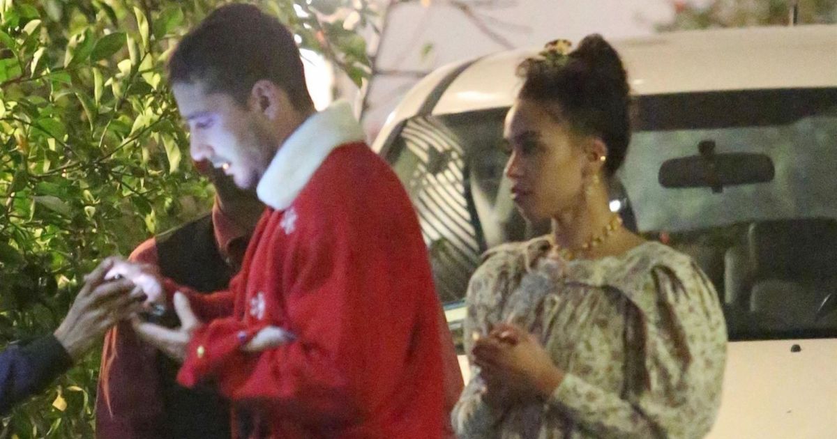 Exclusif Shia Labeouf Et Sa Compagne Fka Twigs Vont Dîner En Amoureux à Los Angeles Le 24 9486