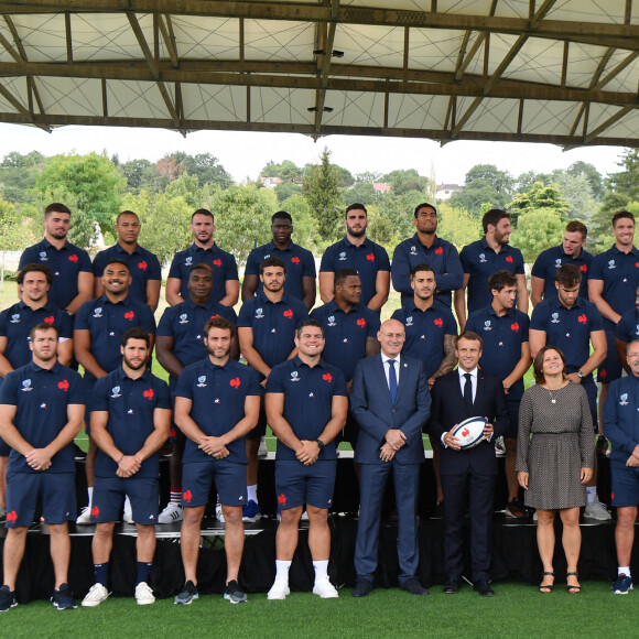 Bernard Laporte (président de la Fédération Française de Rugby à XV), Emmanuel Macron, président de la République Française et Roxana Maracineanu, ministre des Sports, visitent le centre d'entrainement du XV de France. Marcoussis, le 5 septembre 2019. © Liewig/Pool/Bestimage