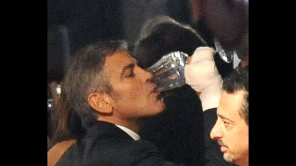 George Clooney dans "Minuit dans l'univers", bientôt disponible sur Netflix.