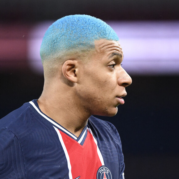 Kylian Mbappé lors du match de football PSG - Lorient (2-0) en ligue 1 Uber Eats au Parc des Princes à Paris le 16 décembre 2020. © FEP / Panoramic / Bestimage