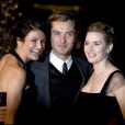  Cameron Diaz, Jude Law et Kate Winslet - Première du film "The Holiday" à Londres. 