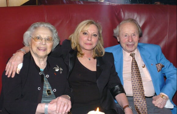 Véronique Sanson et ses parents Colette et René - Véronique Sanson fête son anniversaire à L'Etoile.