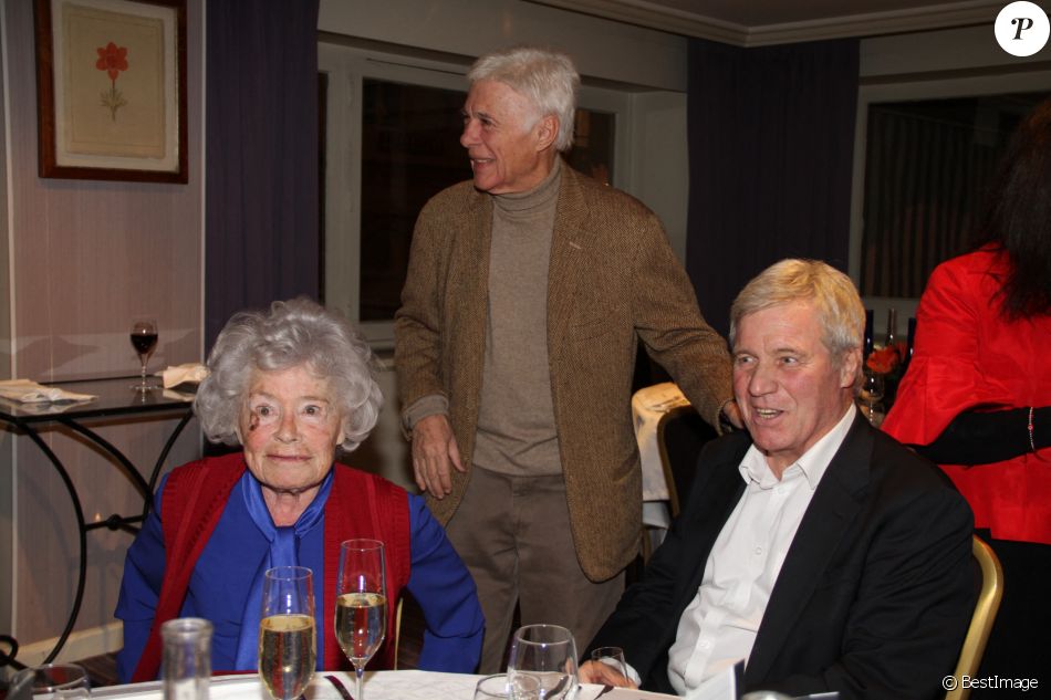Guy Bedos, Claude Sarraute, Bruno Masure - Soirée des membres du comité d'honneur de l'ADMD (association pour le droit de mourir dans la dignité) dans les salons Cézanne de l'hôtel du Louvre à Paris le 5 mars 2015.