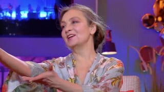 Catherine Ringer brûle de fierté pour son fils Raoul Chichin, un "merveilleux musicien"