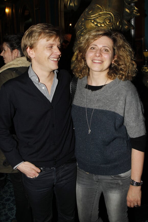Alex Lutz et sa femme Mathilde Vial - Spectacle "Formule enrichie avec encore plus de Lutz à l'intérieur" aux Folies Bergère. Paris.