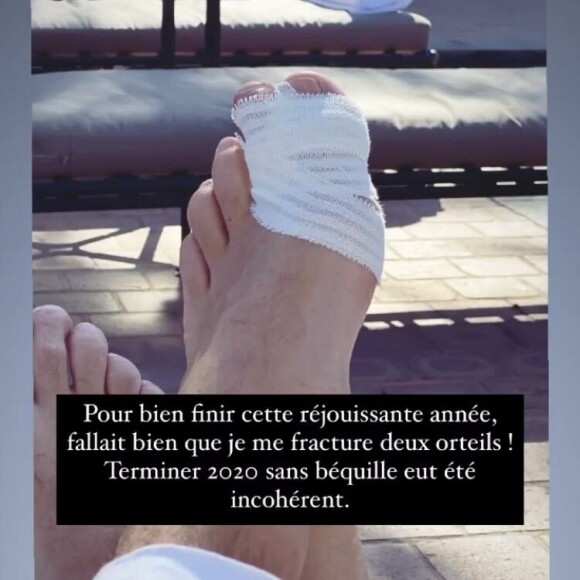 Les orteils cassés de Nicolas Bedos, le 31 décembre 2020.