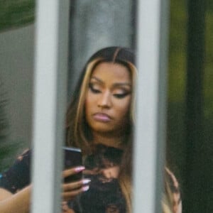 Exclusif - Nicki Minaj enceinte se rend à une séance photo dans le quartier de West Hollywood à Los Angeles pendant l'épidémie de coronavirus (Covid-19), le 20 juillet 2020