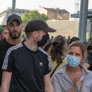 Géraldine Nakache, Marina Foïs et Eddy de Pretto - People à la manifestation de soutien à Adama Traoré devant le tribunal de Paris le 2 juin 2020 © Jlppa / Bestimage