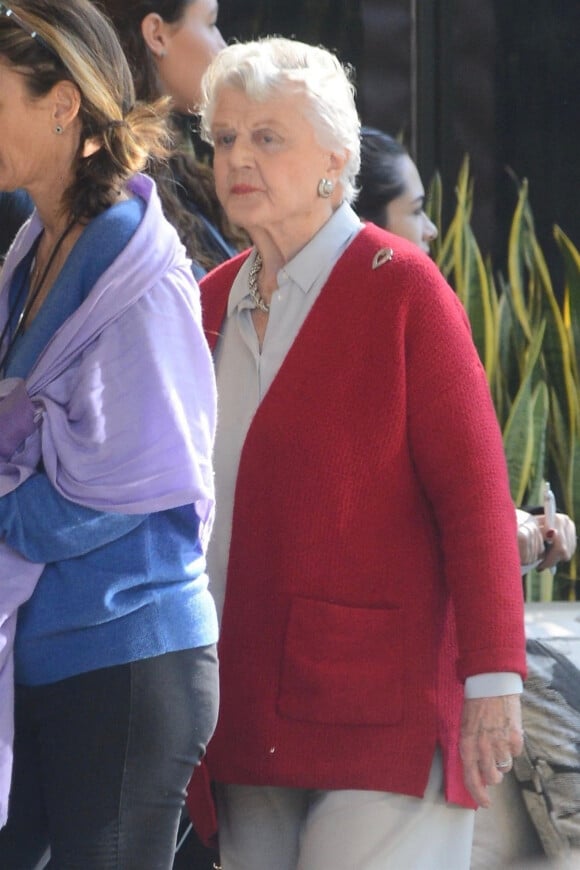 Angela Lansbury arrive à l'hôtel " Four Seasons " à Beverly Hills le 04 janvier 2019.