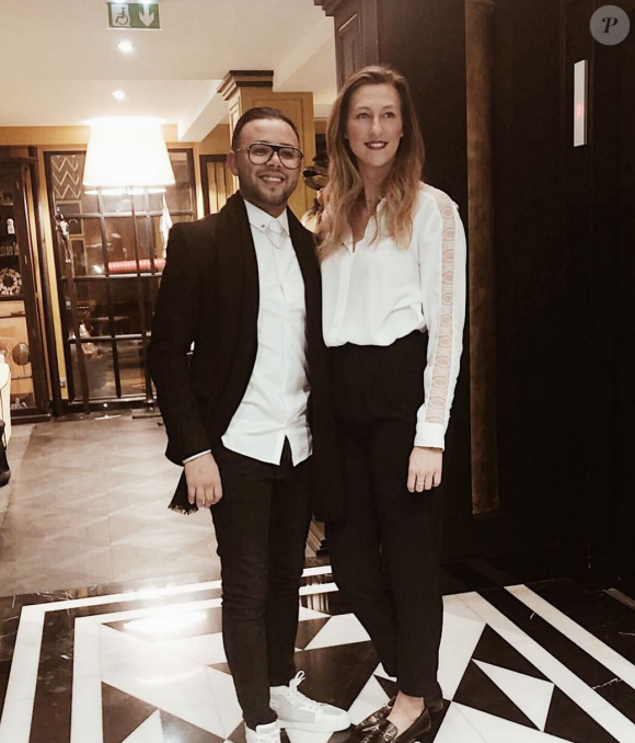 Mathilde Cerf, la soeur jumelle de Camille Cerf, en couple avec un certain John Rachid