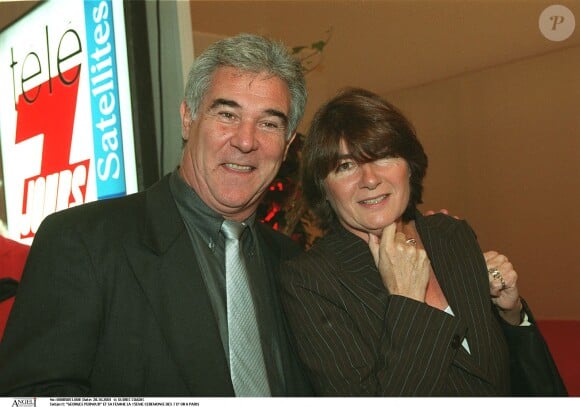 Georges Pernoud et sa femme Monique à la 15e cérémonie des 7 d'Or à Paris, en 2001.