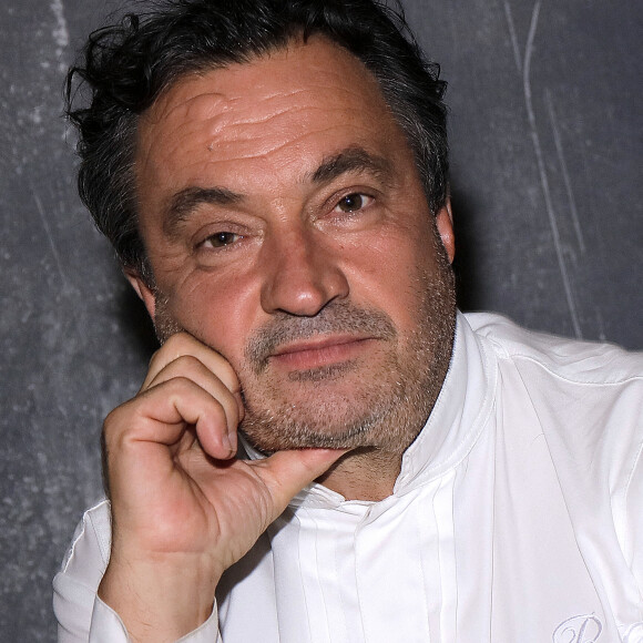 Exclusif - Le chef cuisinier Yves Camdeborde en rendez-vous à Paris, le 28 août 2020. No web, no Blog pour la Belgique et la Suisse.