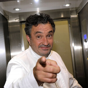 Exclusif - Le chef cuisinier Yves Camdeborde en rendez-vous à Paris, le 28 août 2020.