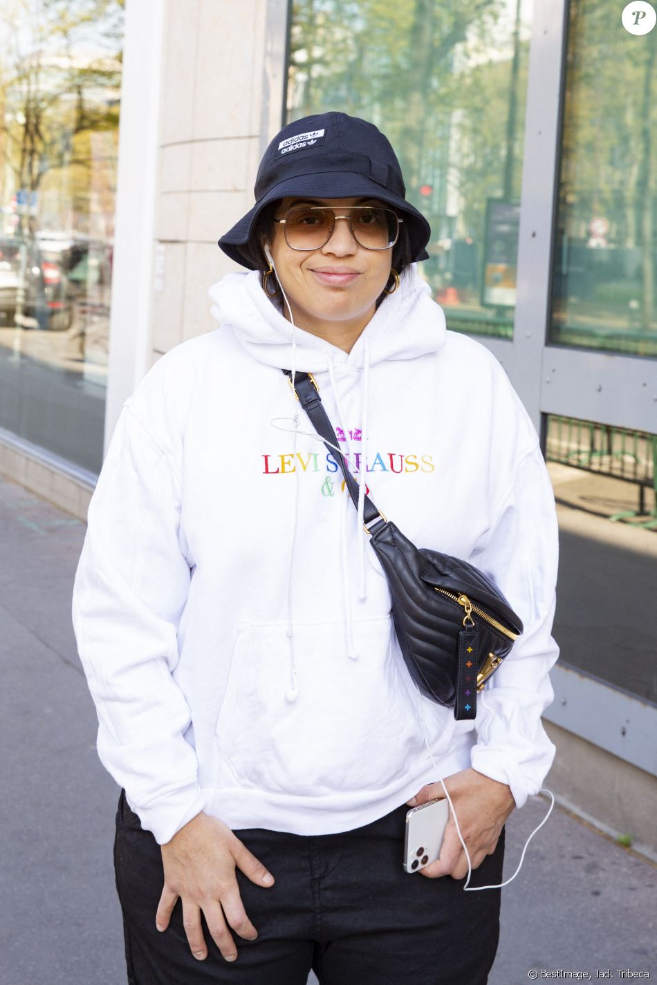 Melha Bédia, la soeur de Ramzy - L'équipe de l'émission ...